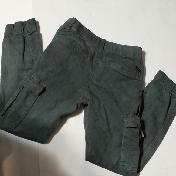 Lee Extreme Comfort Cargo Pants in Olive Green. Elastic in waist band. 12 slim. - Picture 1 of 12